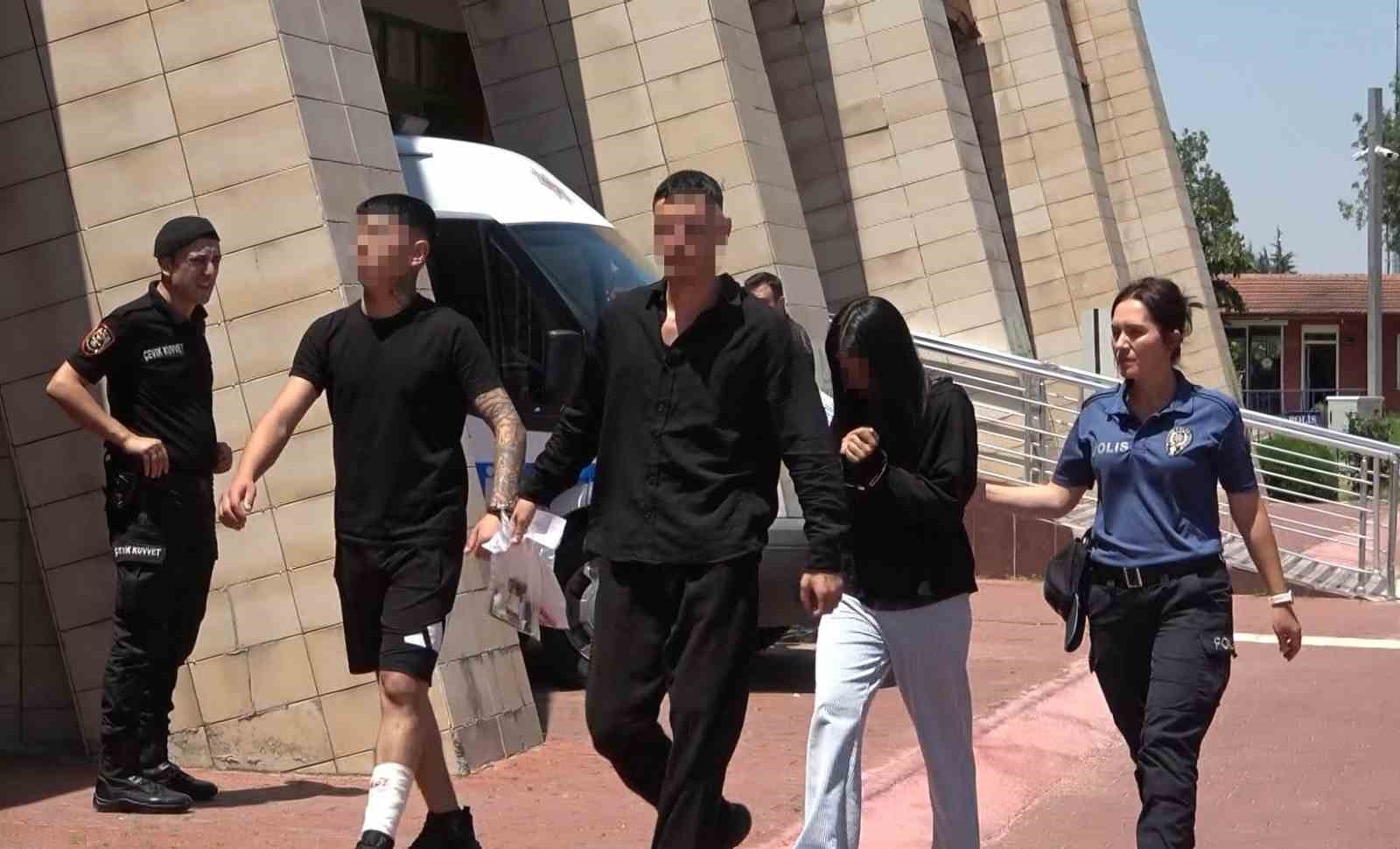 Isparta’da "yan bakma" kavgası: 3 yaralı, 7 gözaltı