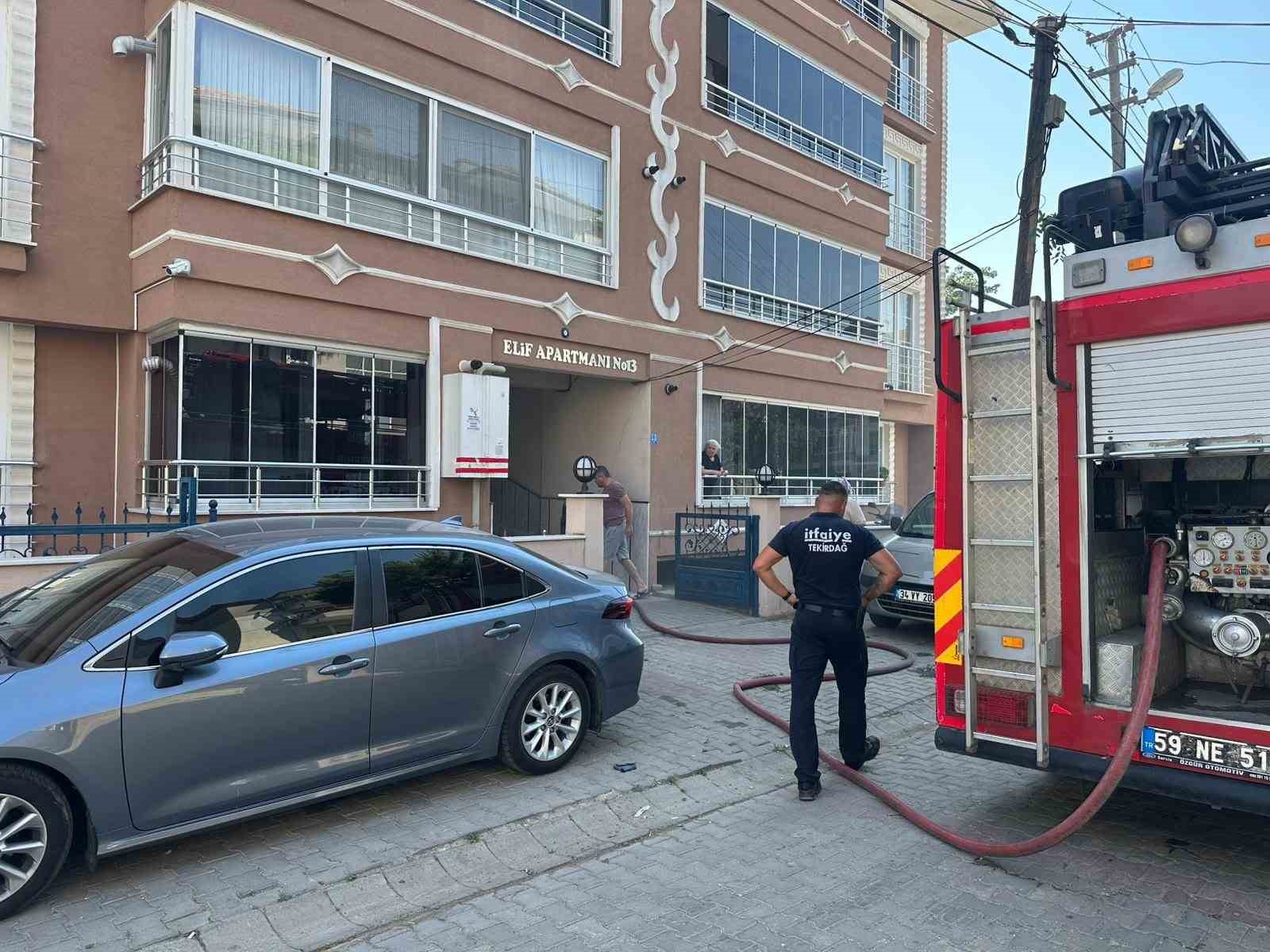 Tekirdağ’da ev yangını