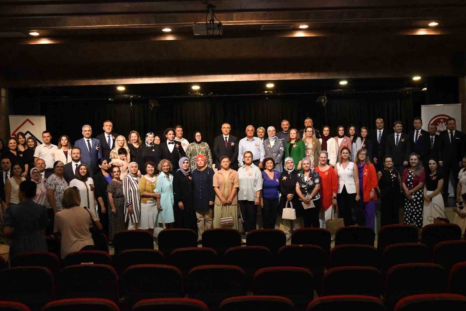 Tekirdağ’da Gönül Elçileri ile Koruyucu Aile Farkındalık Toplantısı düzenlendi