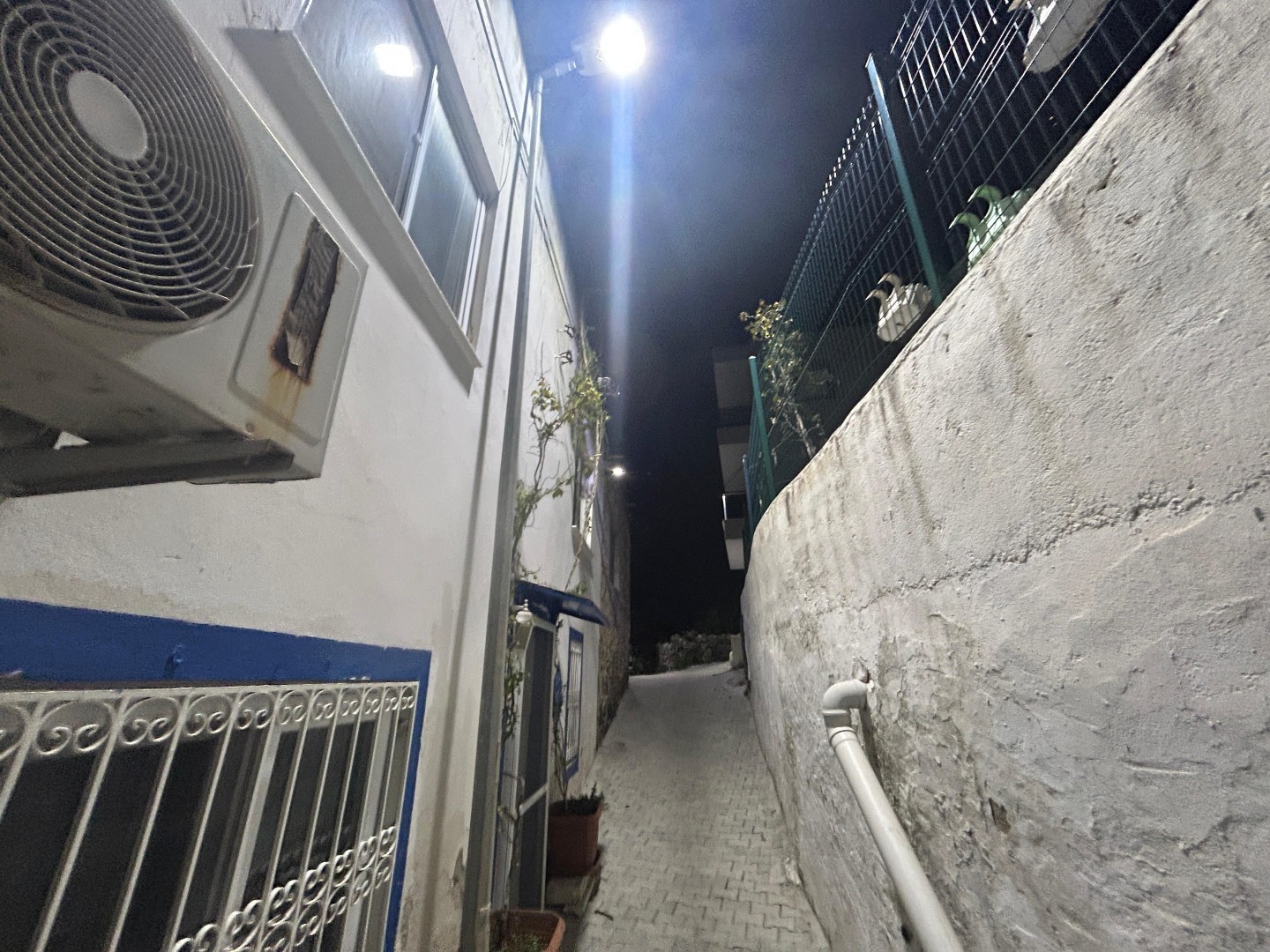 Aydınlatma yenileme çalışmaları devam ediyor