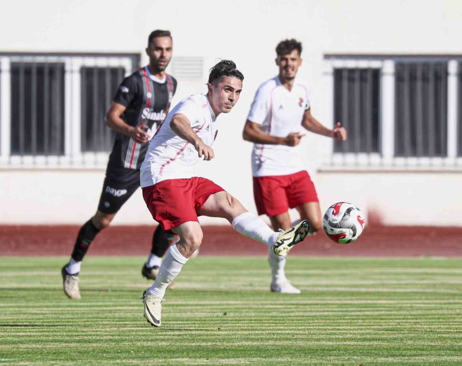 Belözoğlu: "Antalyaspor belki de tarihinin en zor dönemini yaşıyor"
