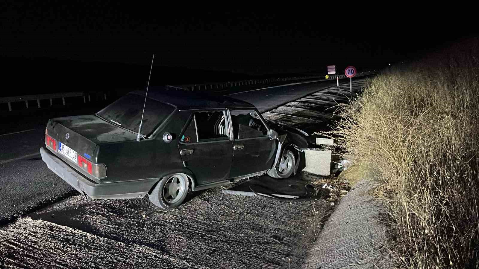 Otomobil su kanalına u&ccedil;tu: 1 yaralı
