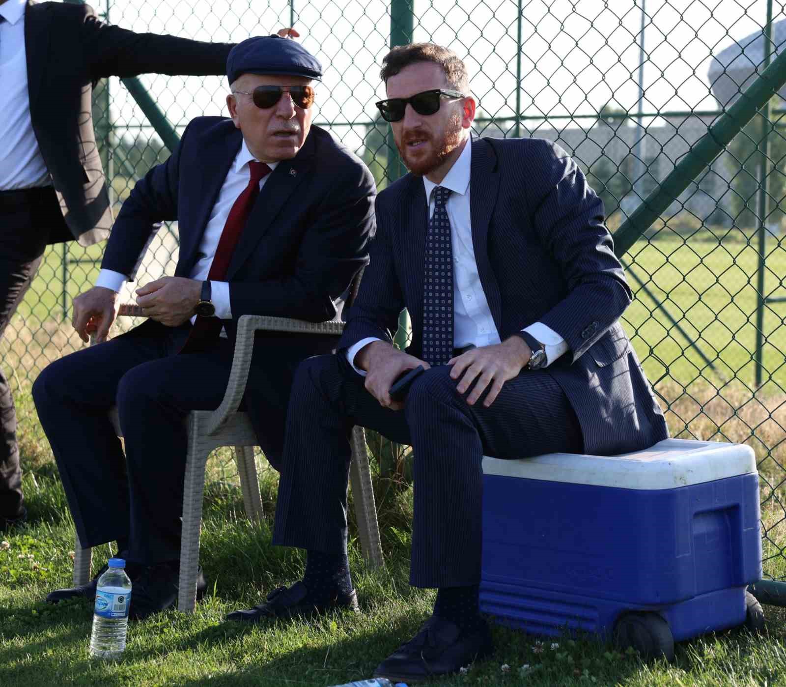 Sekmen’den spor mesaisi