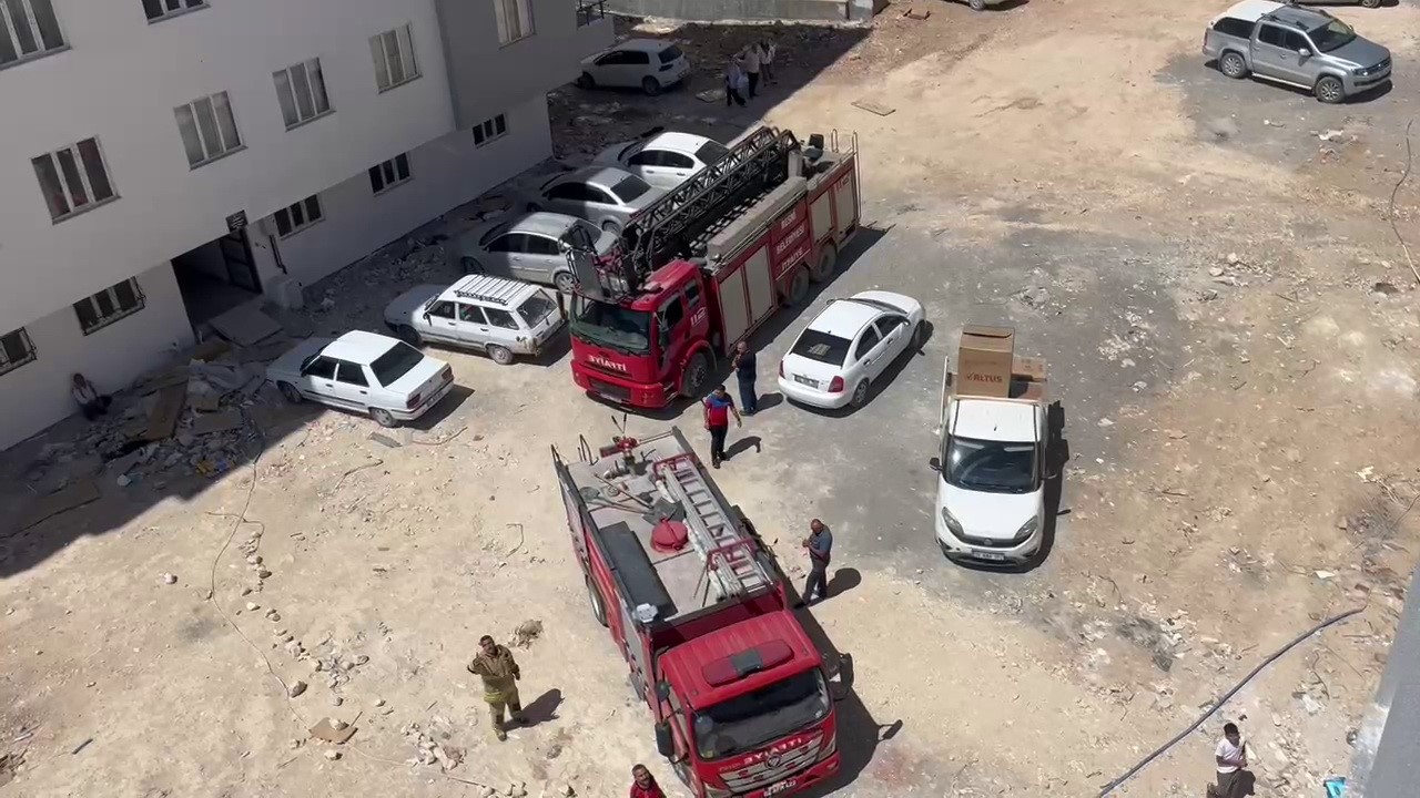 Balkonda çıkan yangın korkuttu