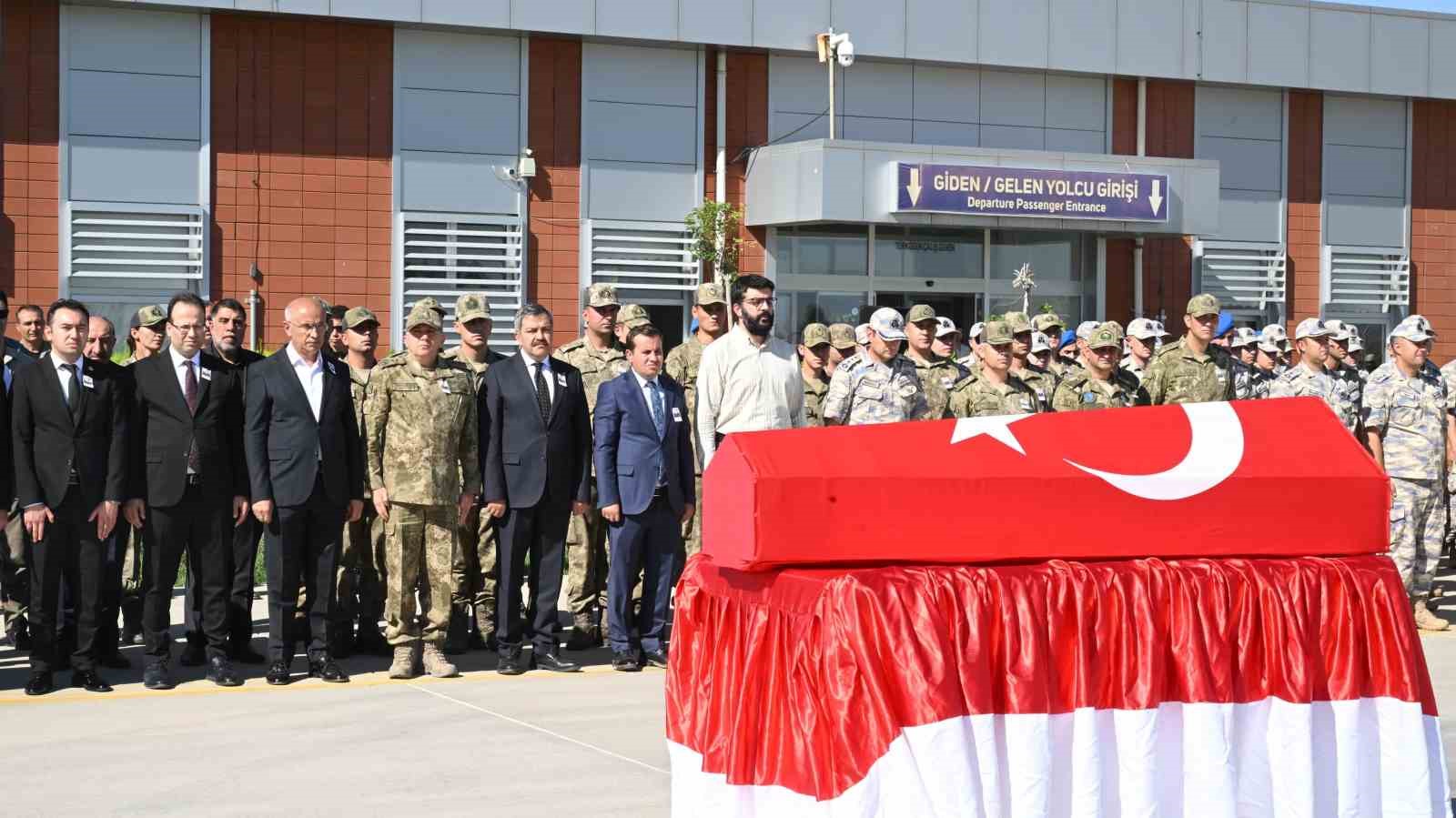 ehit stemen Turul zsunun naa memleketi Edirneye uurland
