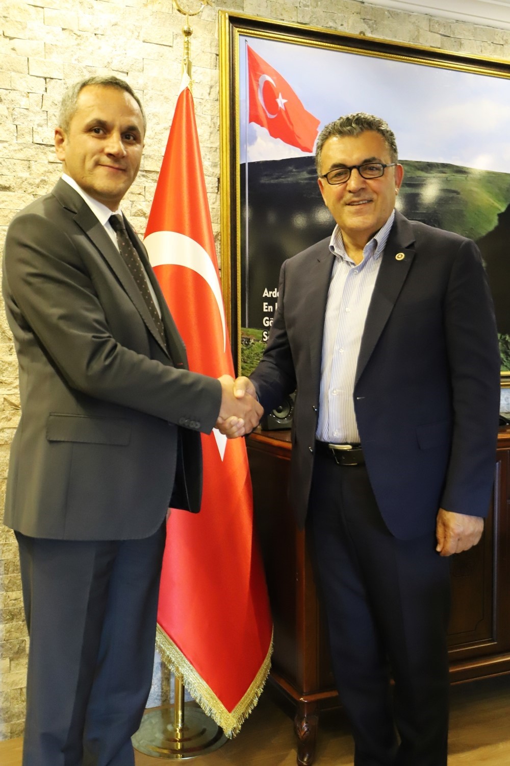 Başkan Demir’den belediye personeline promosyon müjdesi