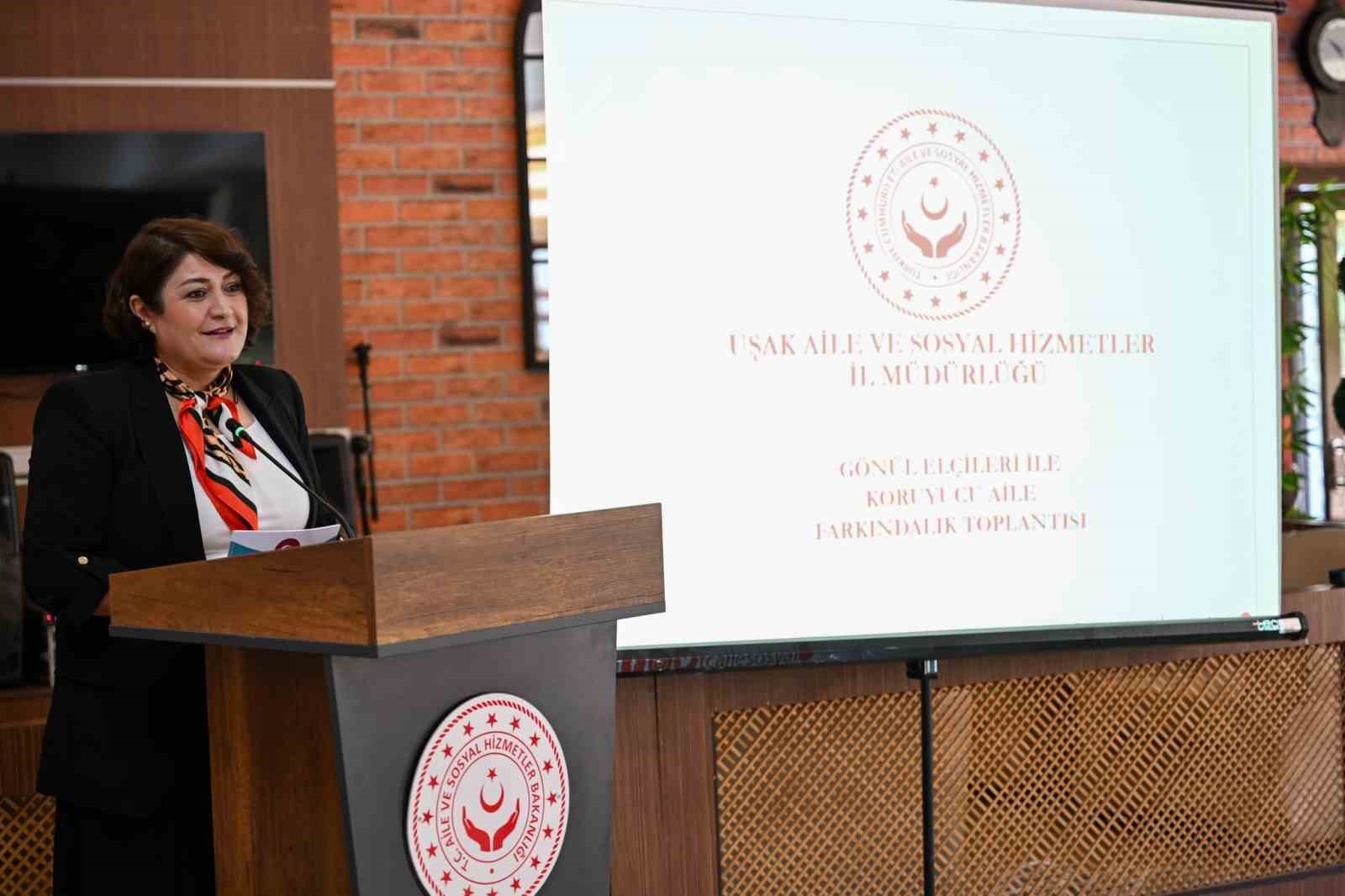 "Gönül Elçileri Koruyucu Aile Farkındalık Toplantısı" gerçekleştirildi