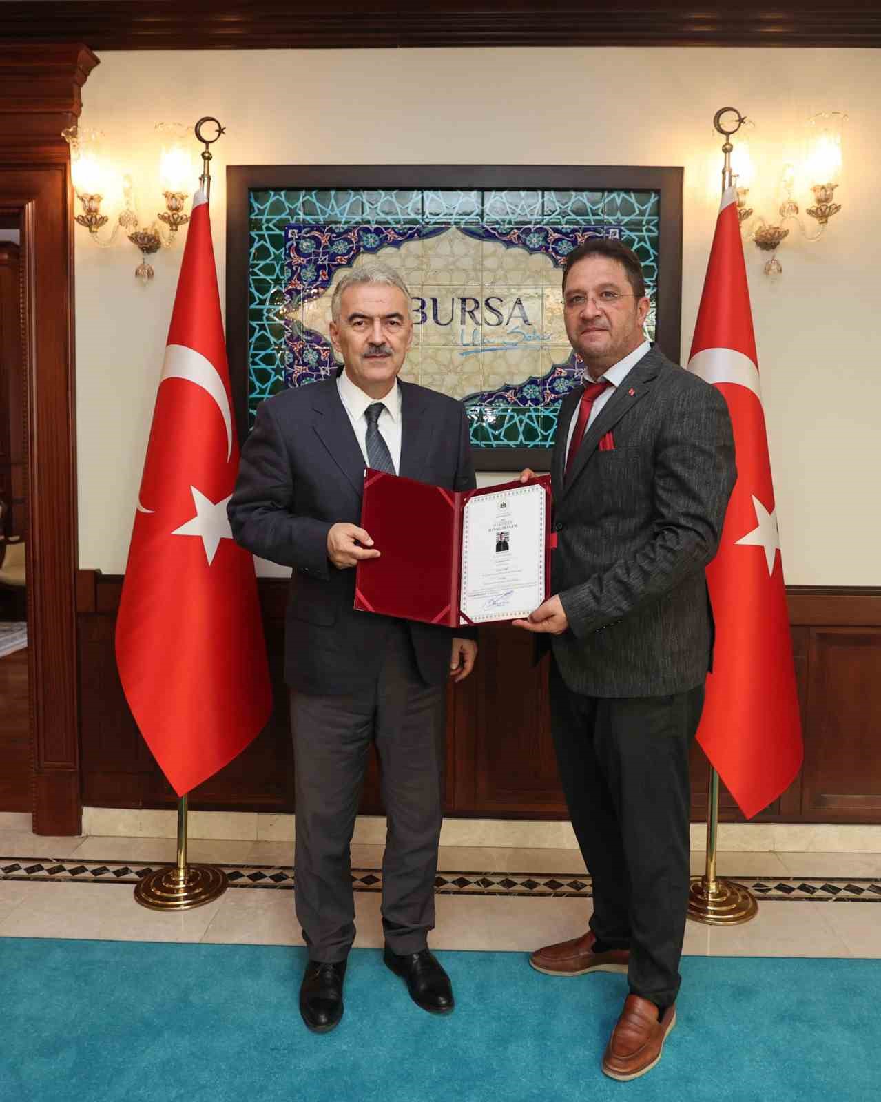 Osman Başeğmez’den Vali Ayyıldız’a veda ziyareti