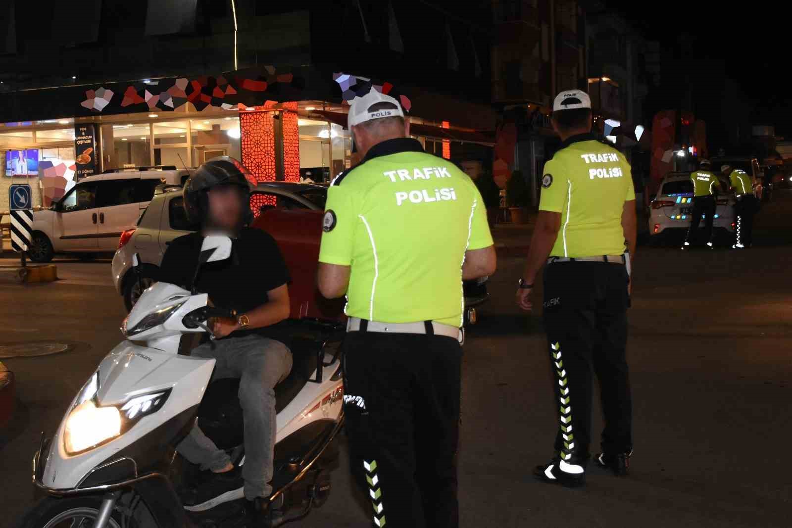 Erzincan&rsquo;da motosiklet s&uuml;r&uuml;c&uuml;lerine y&ouml;nelik denetim yapıldı
