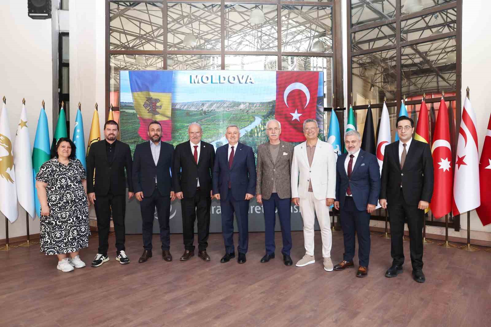 Görev süresinin sonuna yaklaşan Moldova Büyükelçisi Dmitri Croitor’dan ATO Başkanı Baran’a veda ziyareti