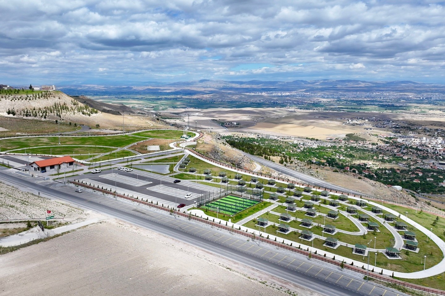 Başkan &Ccedil;olakbayrakdar: "En g&uuml;zel şehir manzaralı millet bah&ccedil;esi, herkesin yeni g&ouml;zdesi oldu"
