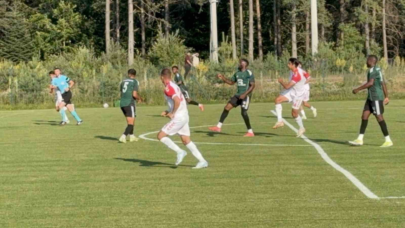 Serhat Öztaşdelen: "Büyük bir camiaya geldiğim için çok mutluyum"
