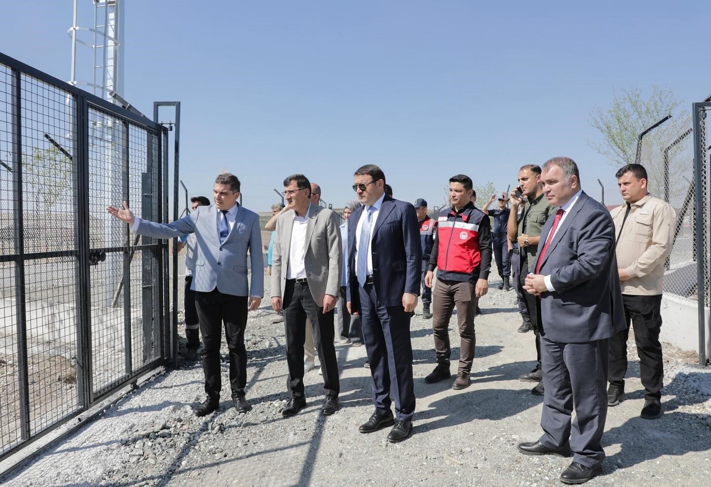 K&uuml;tahya&rsquo;da sahipsiz sokak hayvanlarına doğal yaşam alanı
