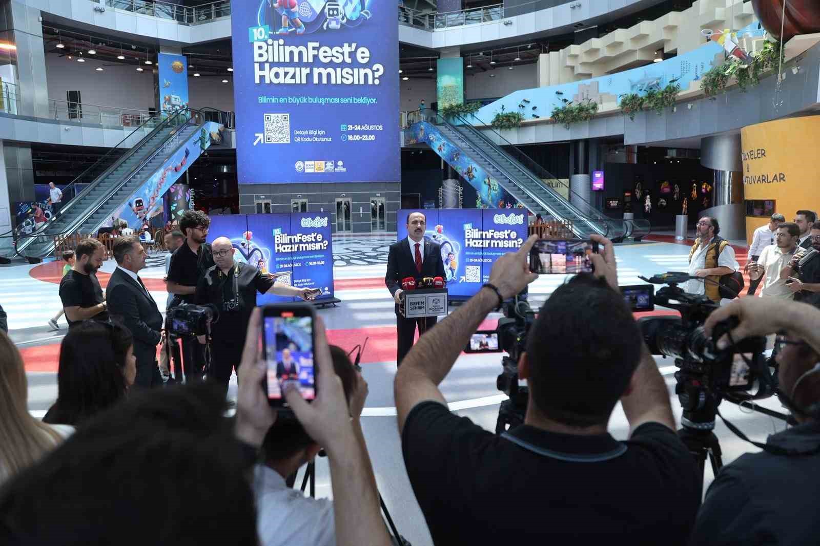 Başkan Altay t&uuml;m T&uuml;rkiye&rsquo;yi 10. Konya Bilim Festivali&rsquo;ne davet etti
