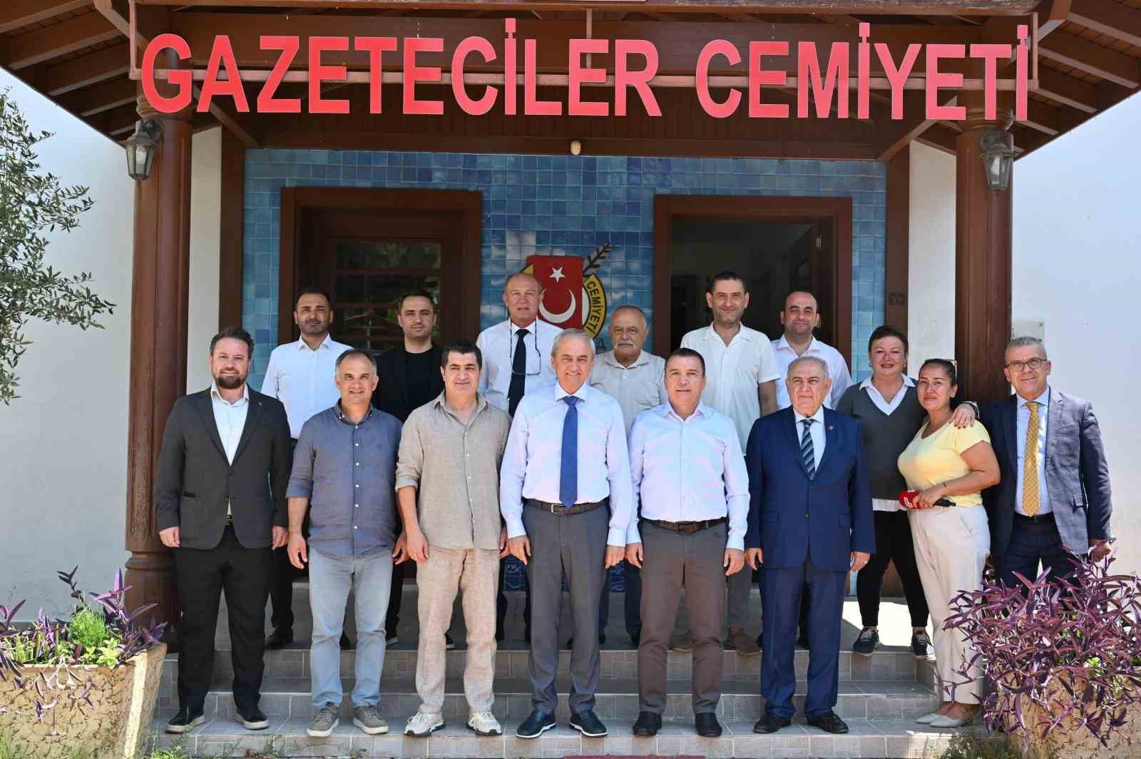Kepez Belediyesi&rsquo;nden gazetecilere sağlık protokol&uuml;
