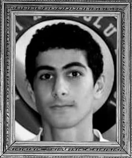 16 yaşındaki Dindar g&ouml;zyaşlarıyla uğurlandı
