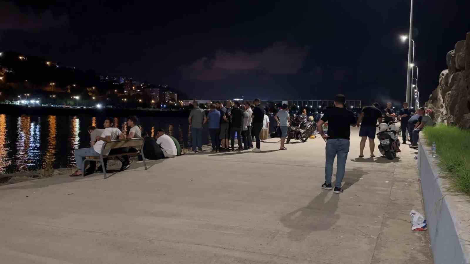 Denizde kaybolan şahsı arama çalışmaları devam ediyor