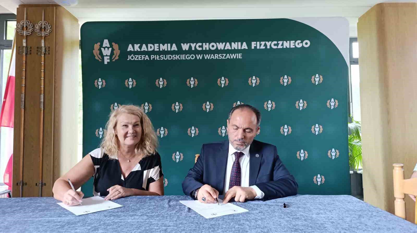 Denizli ile Polonya arasında uluslararası iş birliklerini g&uuml;&ccedil;lendiren anlaşma
