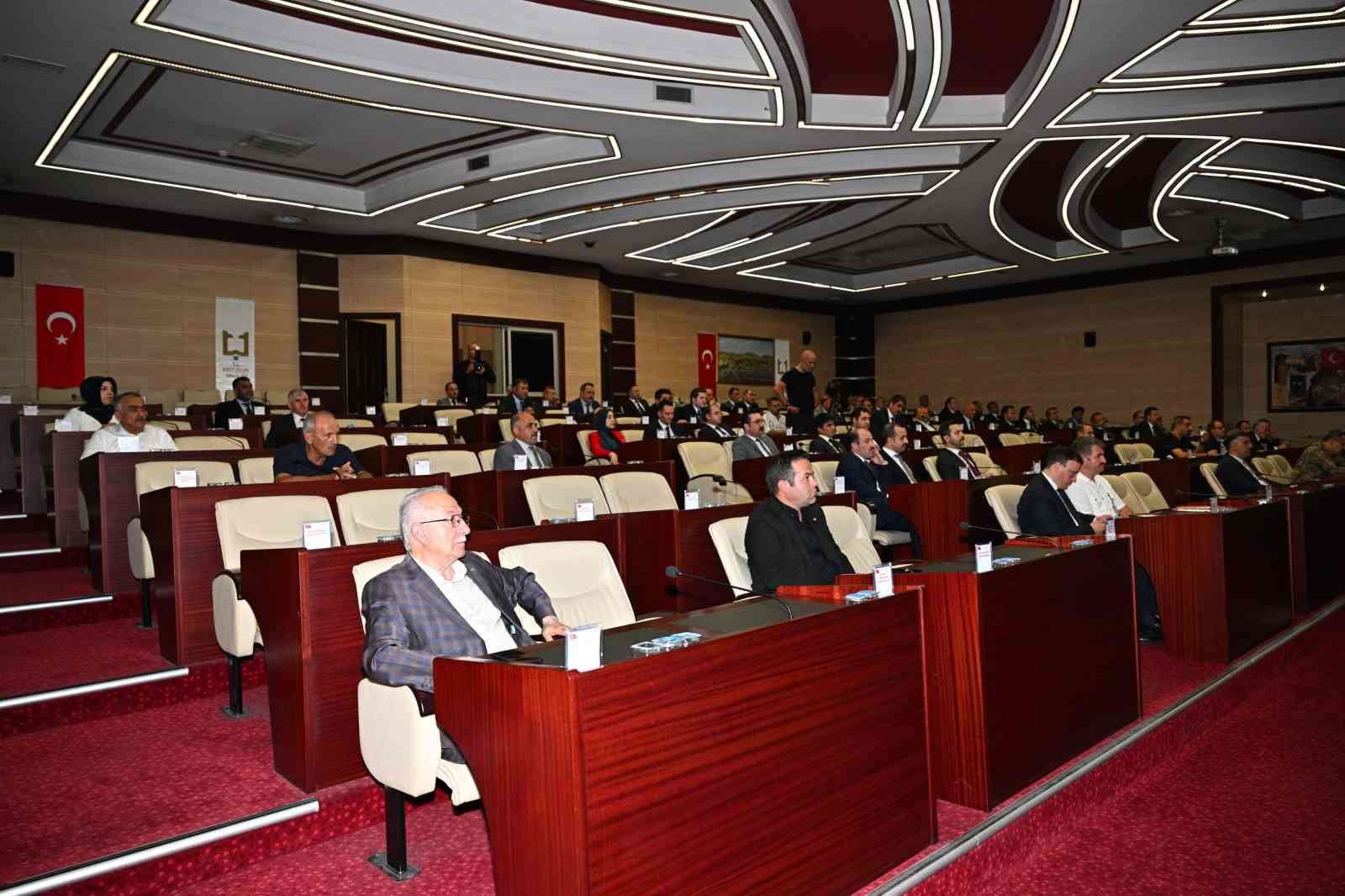 İşte Erzurum&rsquo;daki kamu yatırımlarının karnesi
