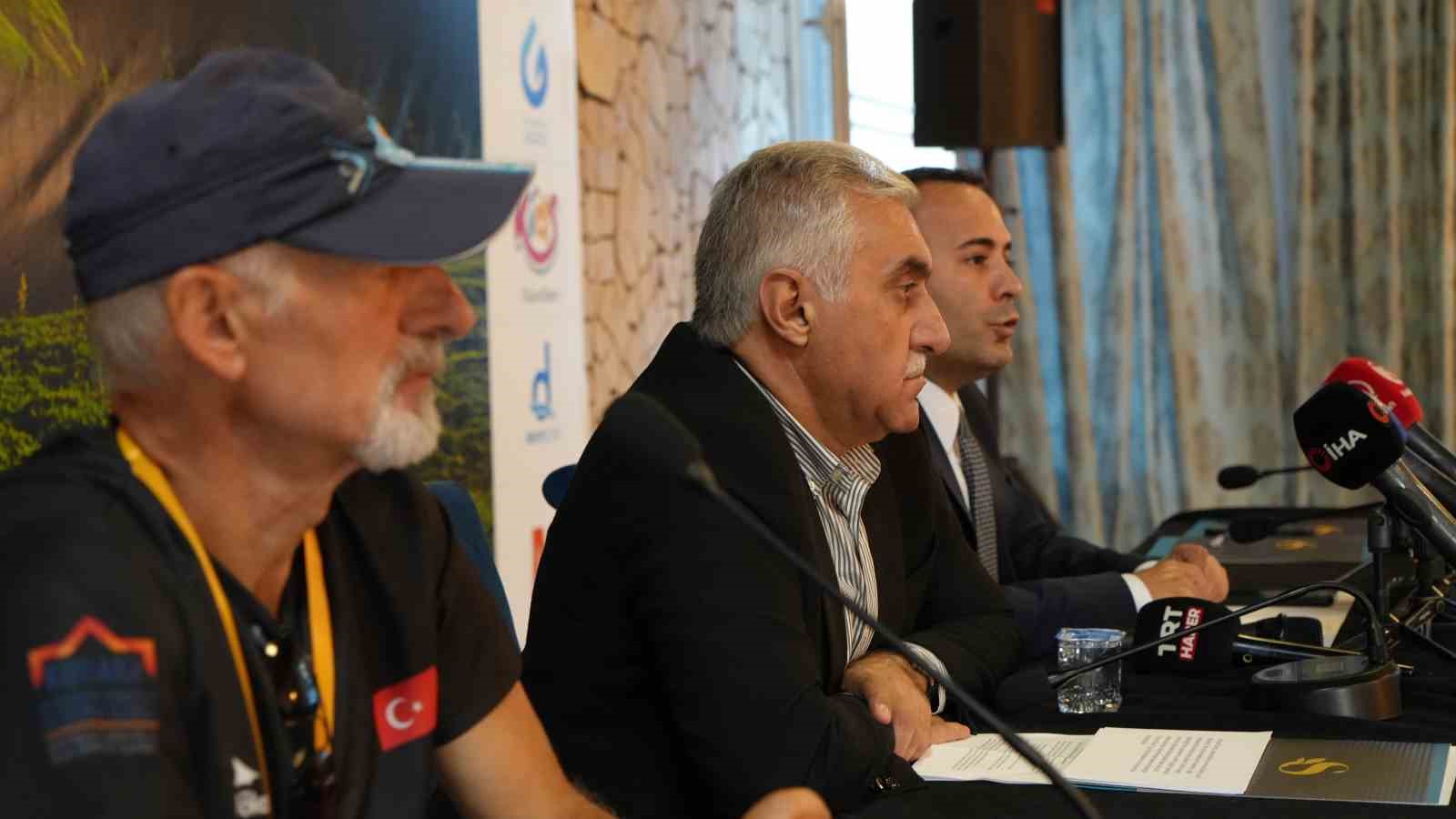Palandöken’in zirvesine koşacaklar

