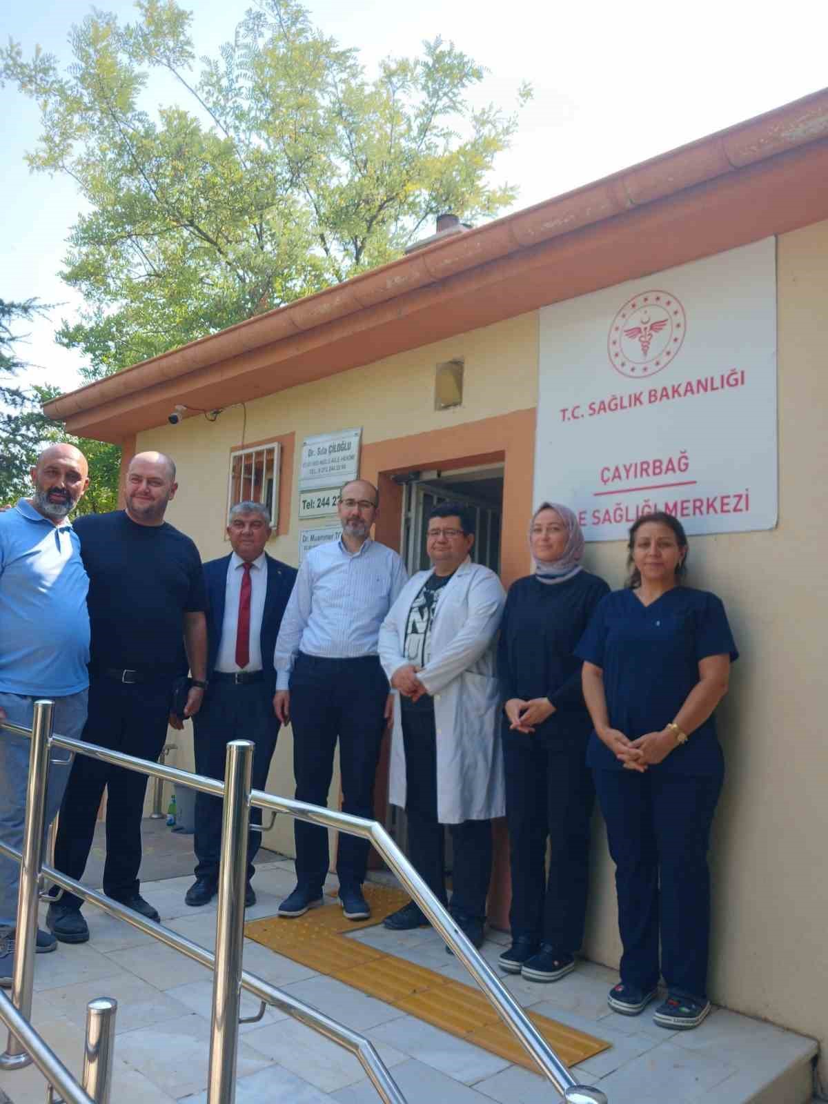 İl Sağlık M&uuml;d&uuml;r&uuml; &Ouml;zt&uuml;rk, &Ccedil;ayırbağ&rsquo;ı ziyaret etti
