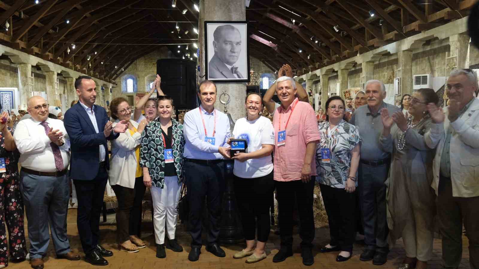 B&uuml;y&uuml;k&ccedil;ekmece&rsquo;de d&uuml;nyanın d&ouml;rt bir yanından gelen zanaatkarlar buluştu
