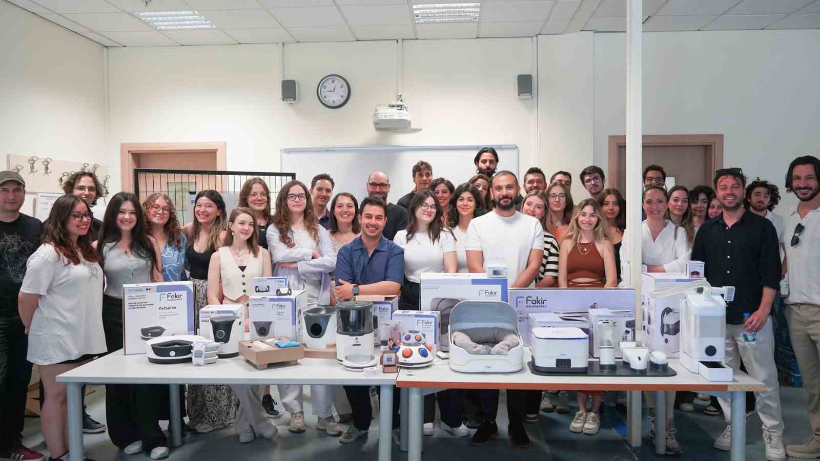 Evcil hayvanlar için akıllı sistemler geliştirildiler