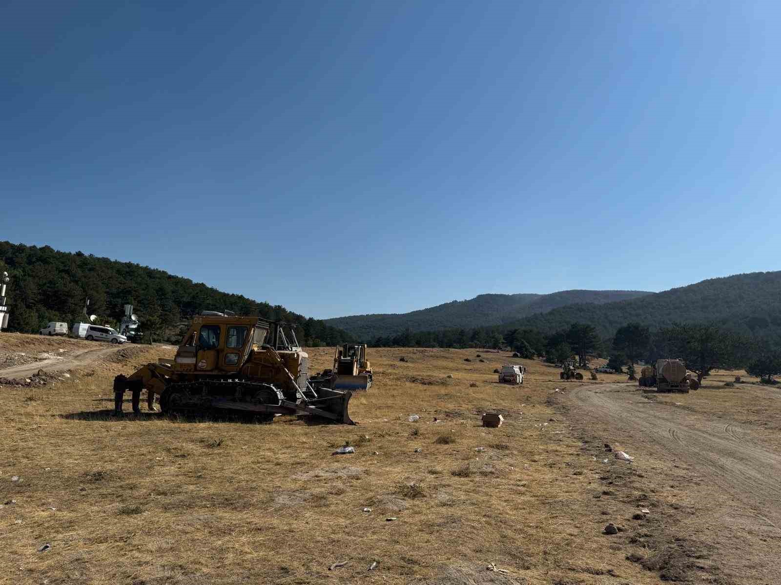 Afyonkarahisar’da orman yangını kontrol altına alındı