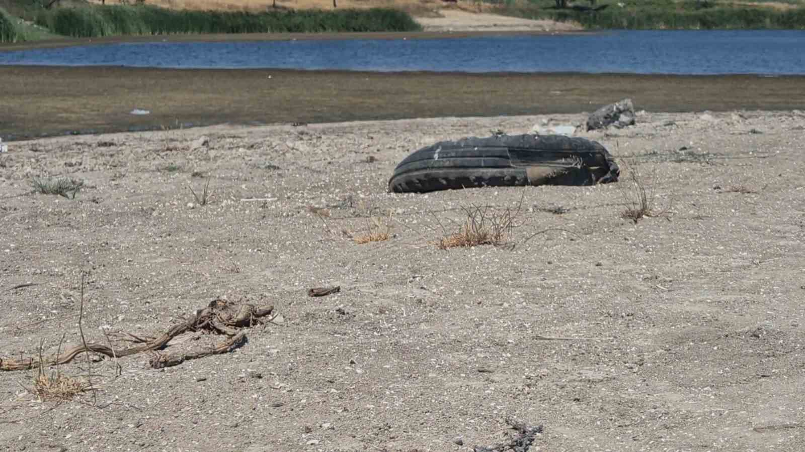 Tekirdağ’da gölette su seviyesi alarm veriyor