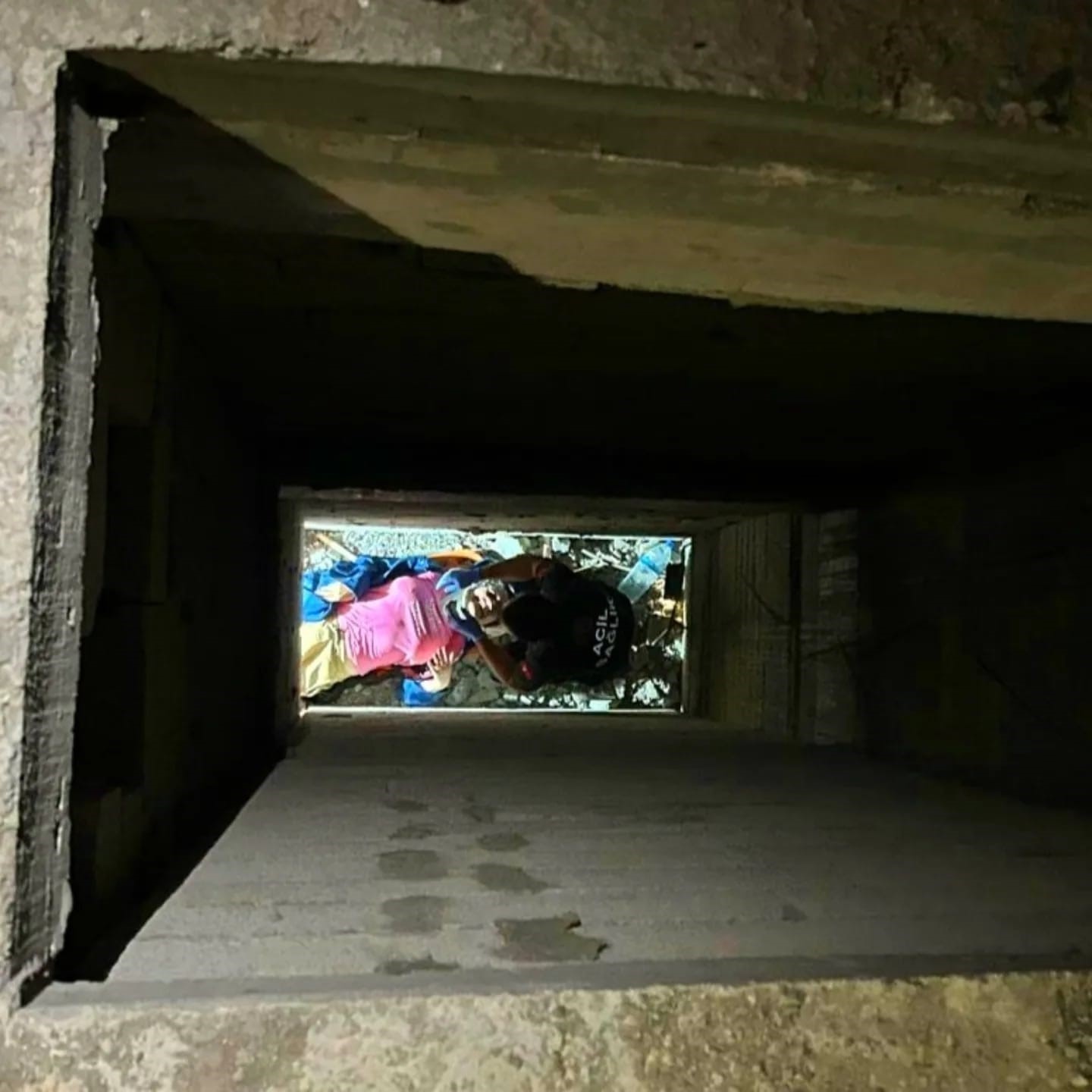 Darende&rsquo;de inşaatta asans&ouml;r boşluğuna d&uuml;şen kadın yaralandı
