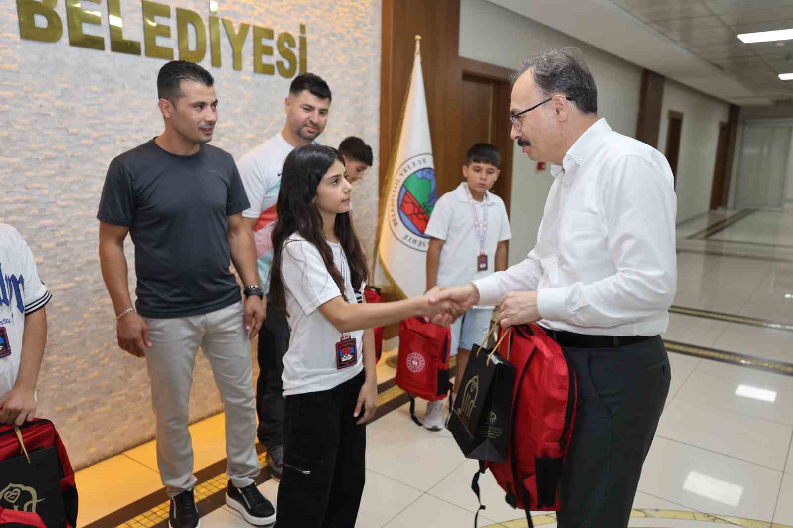 Siirtli boksörlerden Türkiye Şampiyonası’nda büyük başarı
