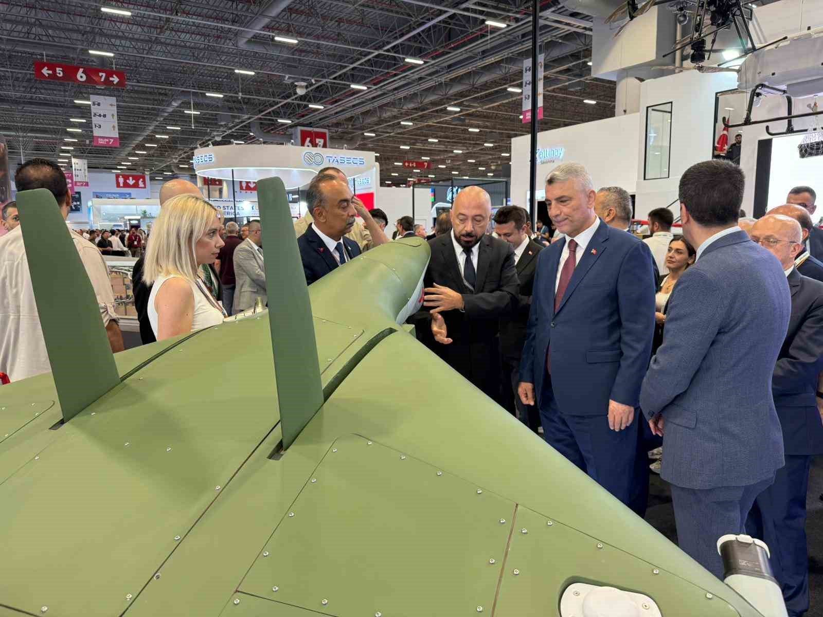 Bakan Bolat: "Bu yıl savunma sanayi &uuml;r&uuml;nleri ve hizmetleri ihracatında 8 milyar doları rahatlıkla aşacağız"
