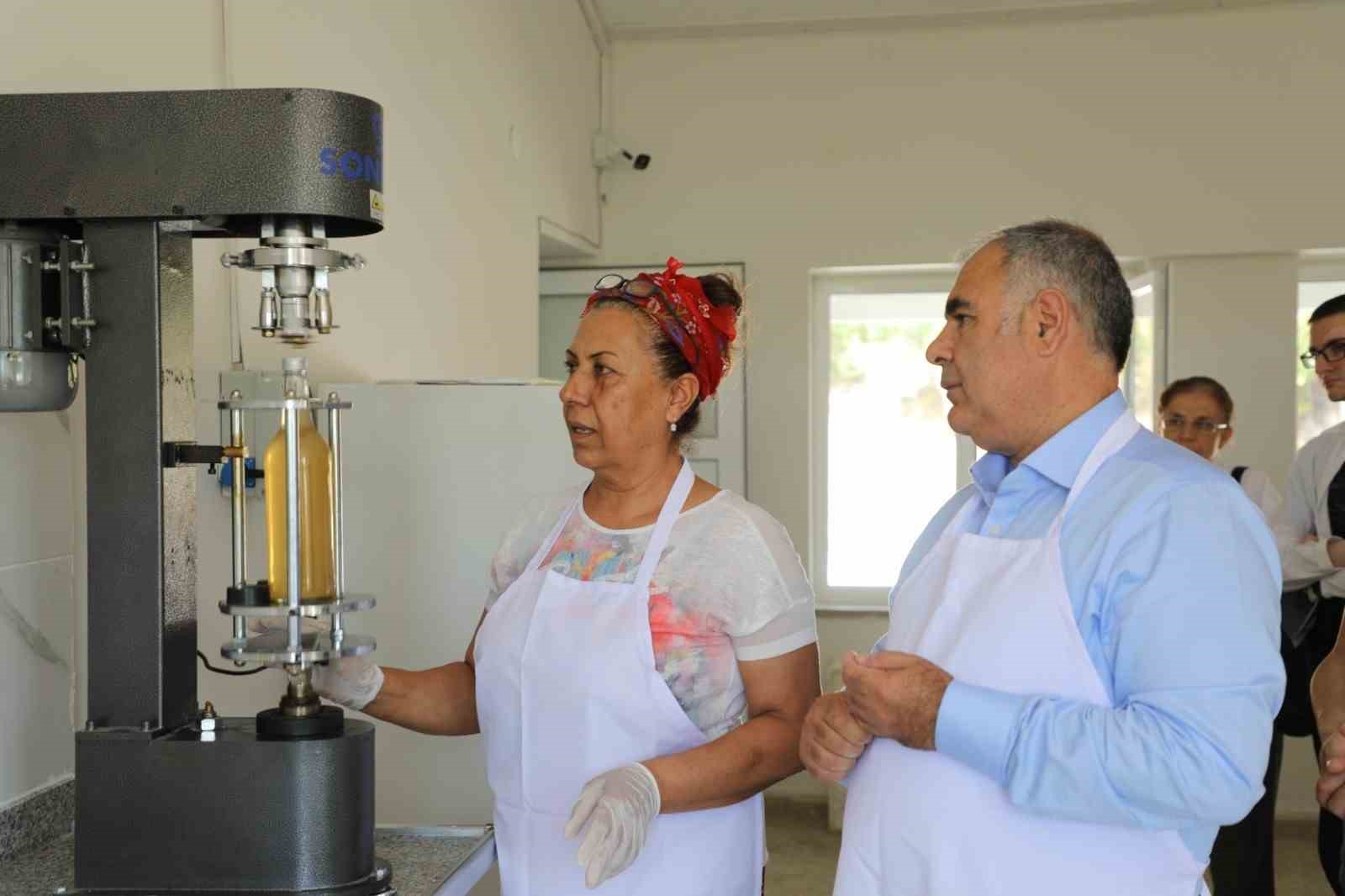 Elazığ’da kadın çiftçiler tarımsal yeniliklerle buluşuyor