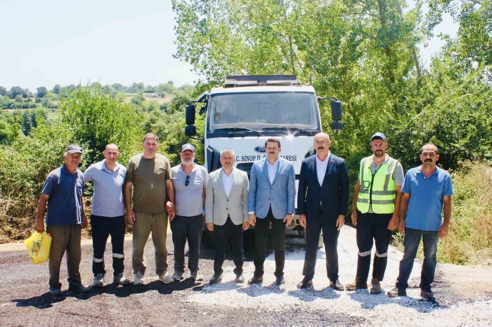 Sinop&rsquo;ta asfalt &ccedil;alışmaları
