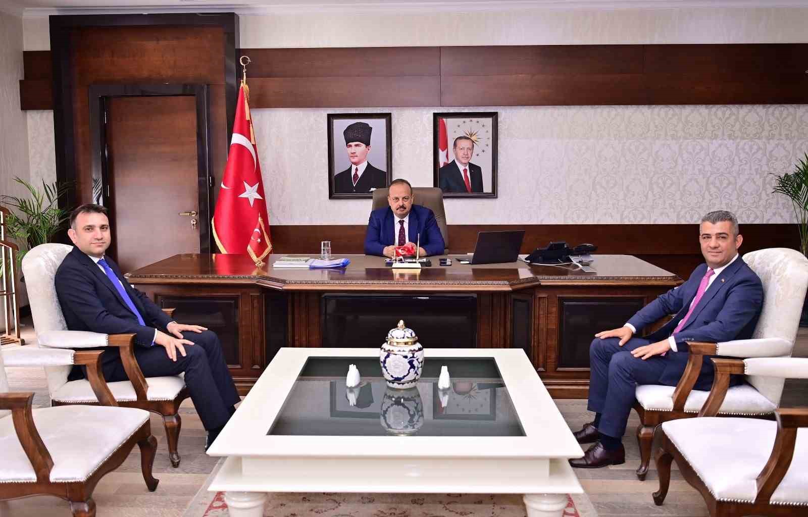 Aydın Milli Eğitim M&uuml;d&uuml;rl&uuml;ğ&uuml;&rsquo;nde devir teslim
