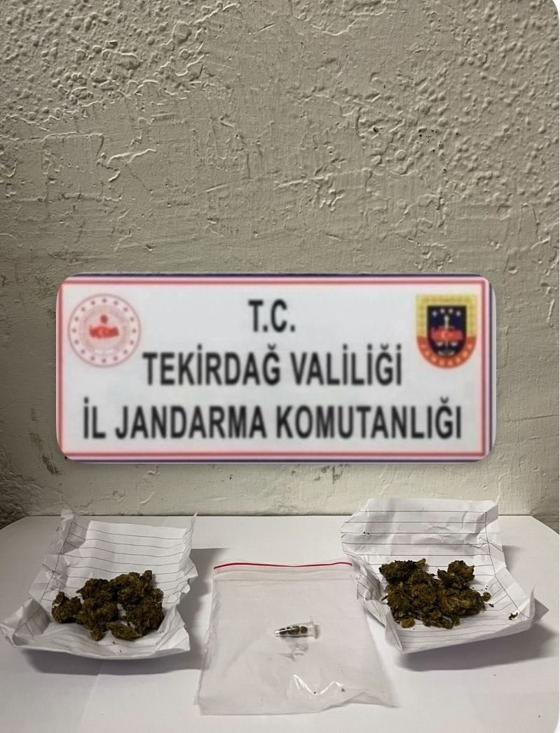 Tekirdağ&rsquo;da jandarmadan 6 ayrı uyuşturucu operasyonu
