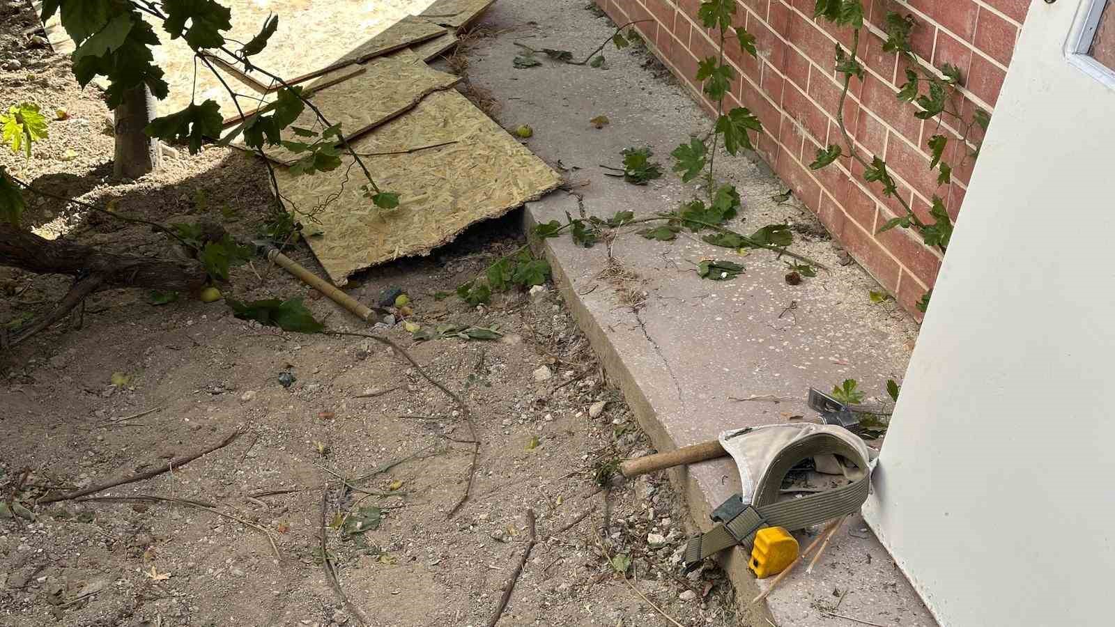 Karaman’da çatıdan düşen inşaat ustası hayatını kaybetti