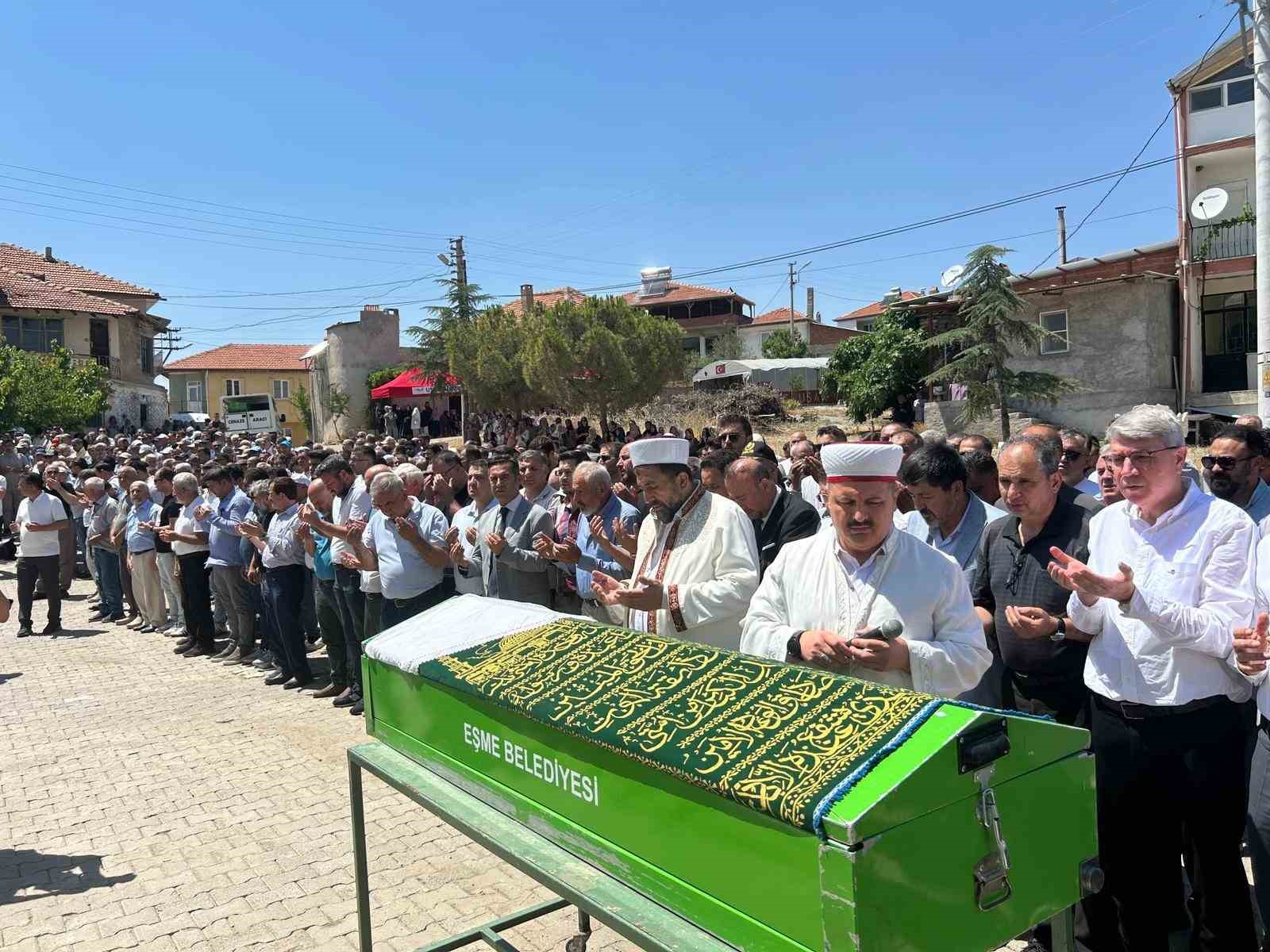 Milletvekili Güneş’in annesi son yolculuğuna uğurlandı