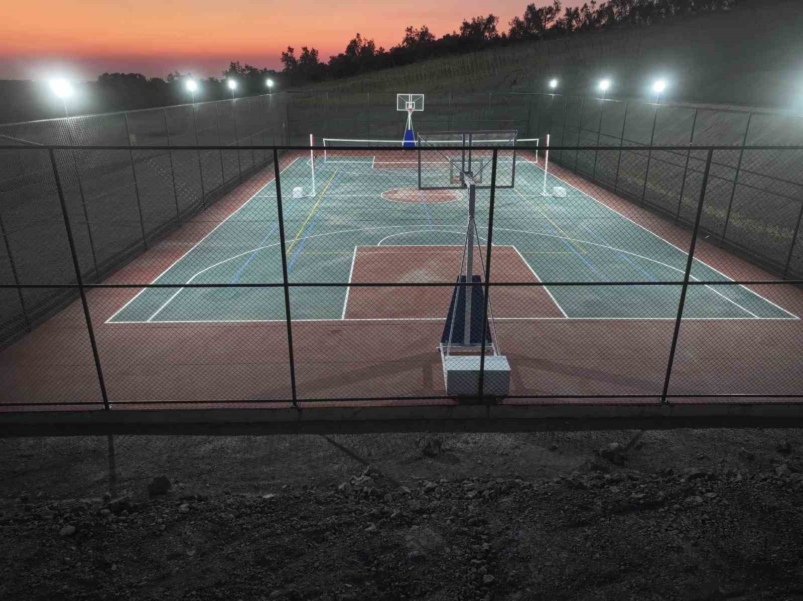 Yalova OSB&rsquo;de spor ve sosyalleşme i&ccedil;in yeni merkez
