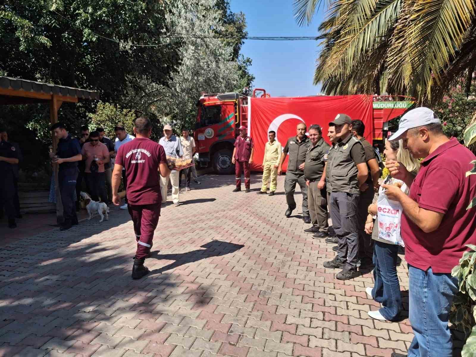Orman şehitleri için helva hayrı yapıldı