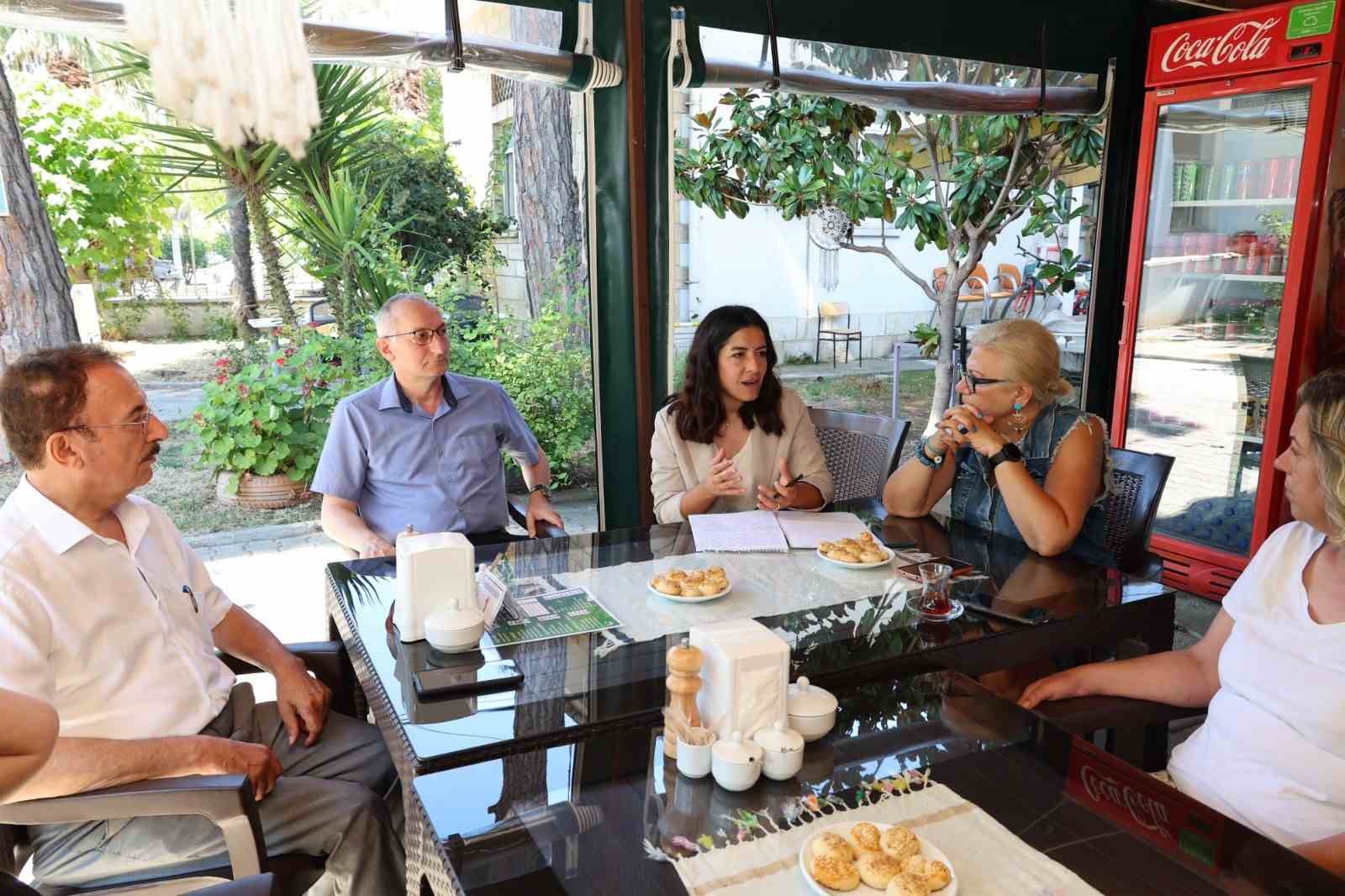 Turizmde kadın g&uuml;c&uuml; ve dijital d&ouml;n&uuml;ş&uuml;m konuşuldu
