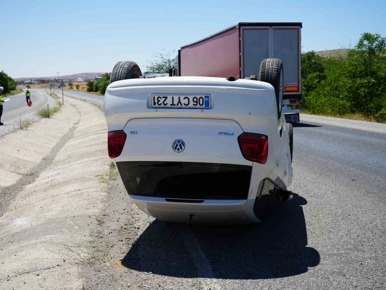 Kırıkkale&rsquo;de otomobil takla attı: Aynı aileden 6 kişi yaralandı
