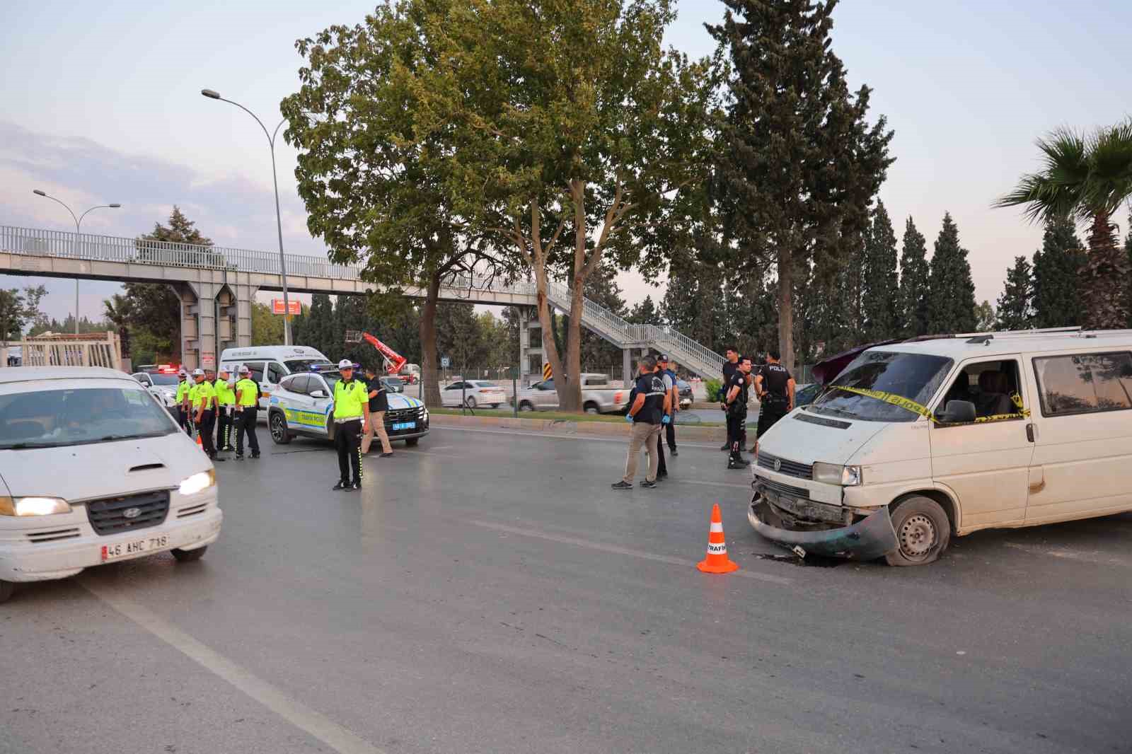 Kahramanmaraş&rsquo;ta trafik kazası: 1 &ouml;l&uuml;, 2 yaralı

