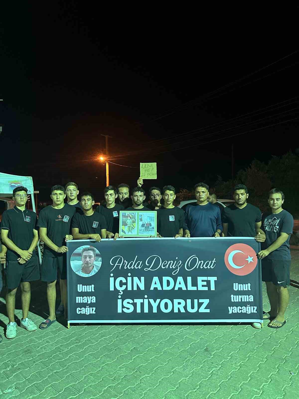 Marmaris&rsquo;te teknedeki kavgada &ouml;len Arda Deniz Onat i&ccedil;in y&uuml;r&uuml;y&uuml;ş yapıldı
