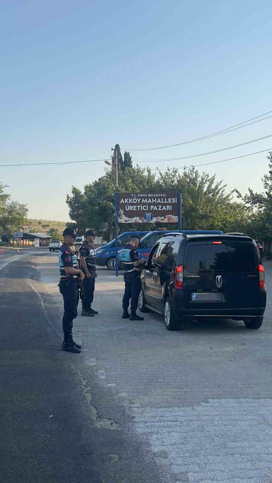 Festival yolunda yakalandılar