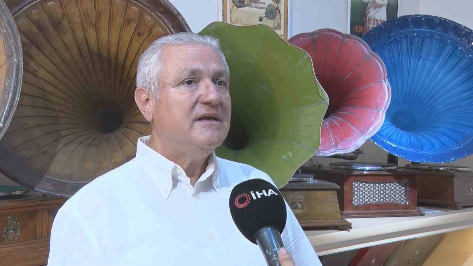 Koleksiyoner Kara, müze kurmak istiyor