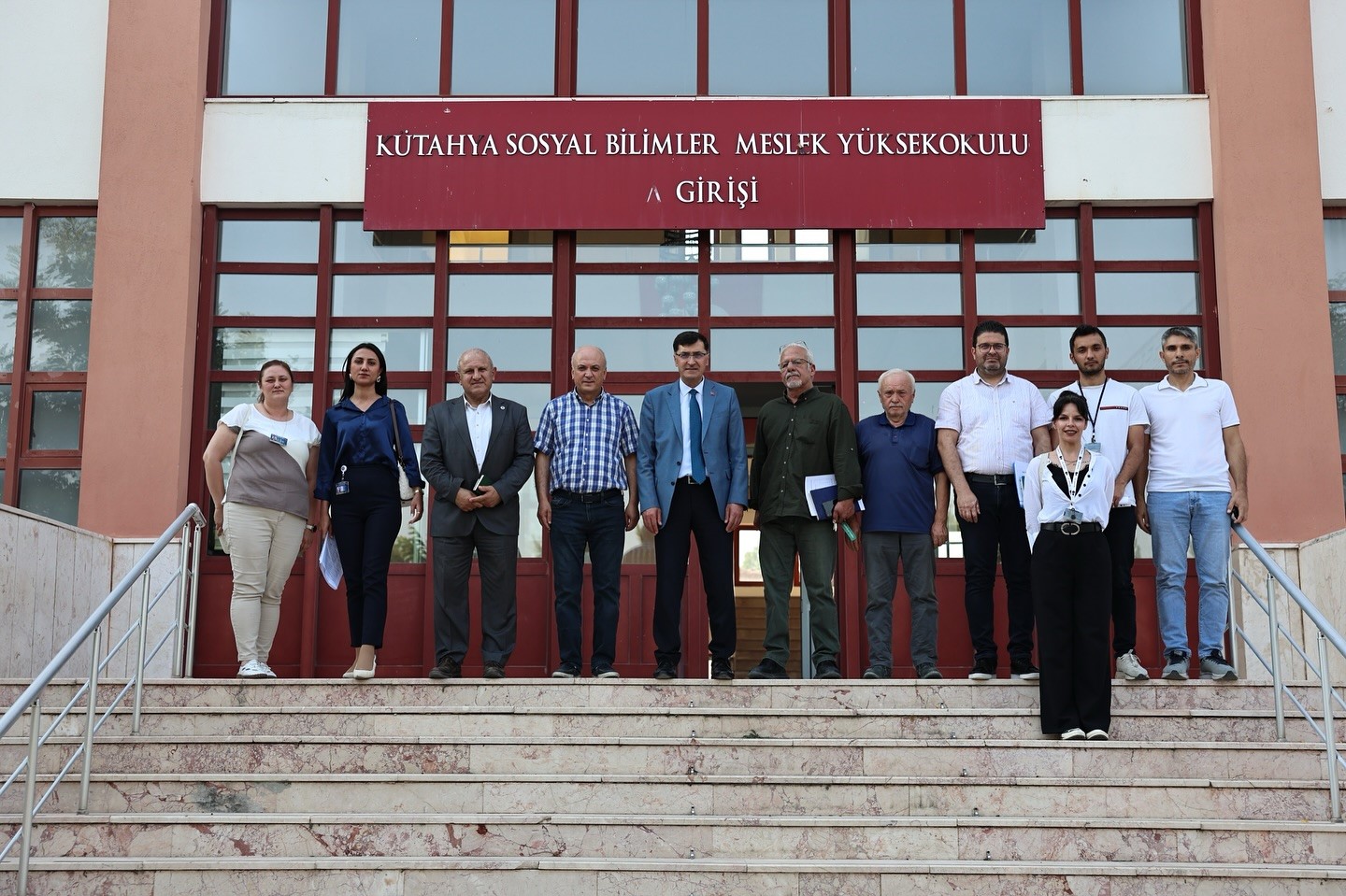 Başkan Kahveci’den DPÜ Sosyal Bilimler MYO’ya ziyaret