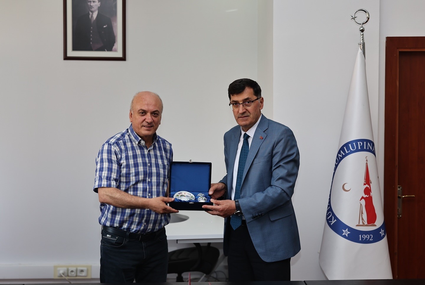 Başkan Kahveci&rsquo;den DP&Uuml; Sosyal Bilimler MYO&rsquo;ya ziyaret
