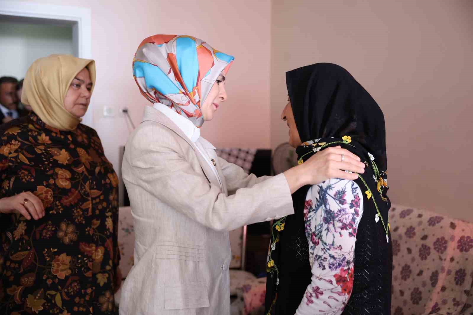 Orman yangınında yaralanan Kader Dereli’nin tedavisi yoğun bakımda sürüyor