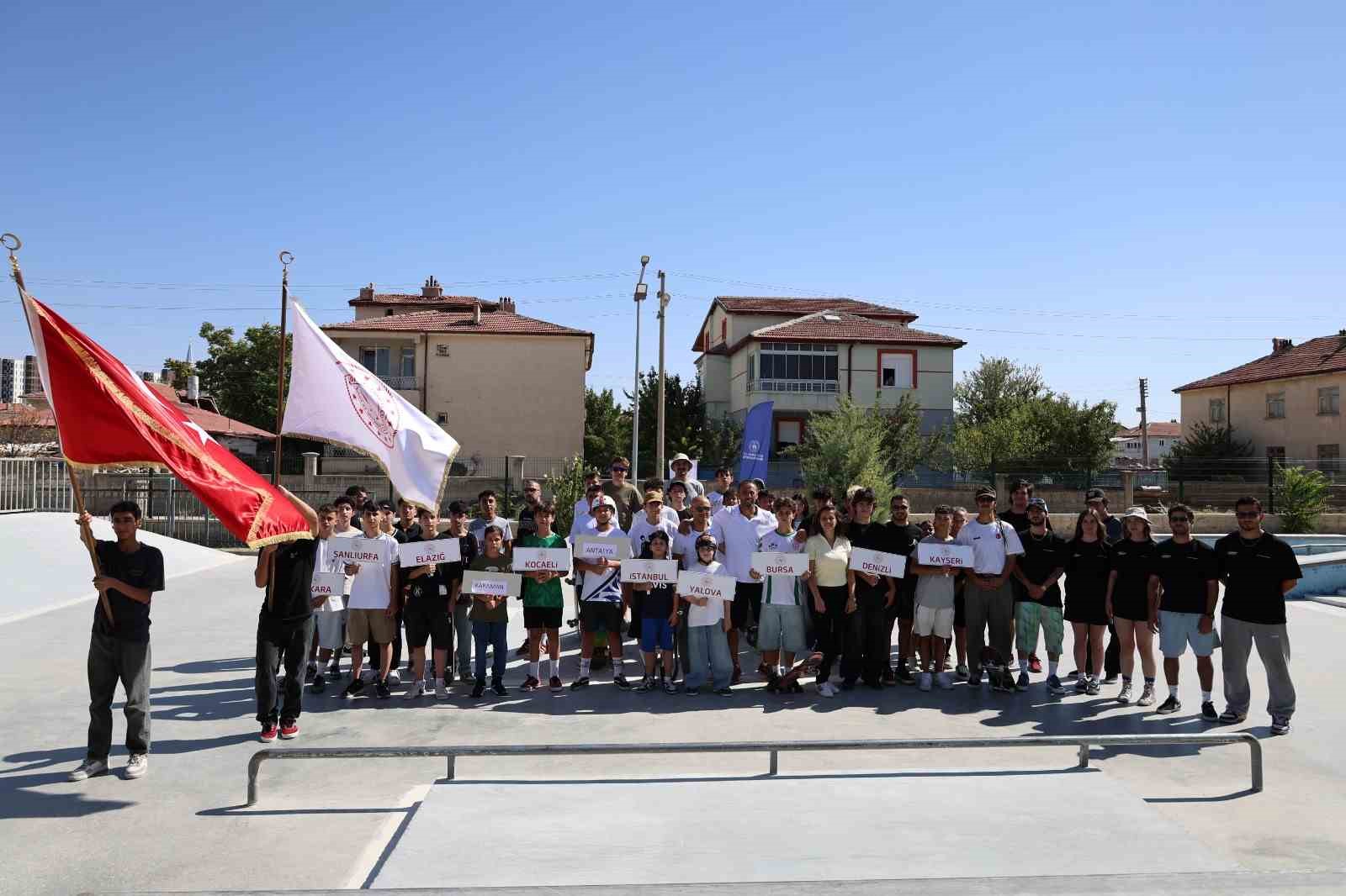 Anadolu Yıldızlar Kaykay Türkiye birinciliği, Karaman’da başladı